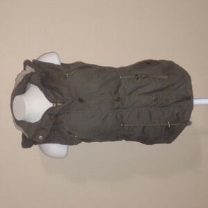 Snobbish Collection Zippered Vest Size M